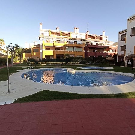 Apartamento Cercano A Campo De Golf En Costa Esuri アヤモンテ エクステリア 写真