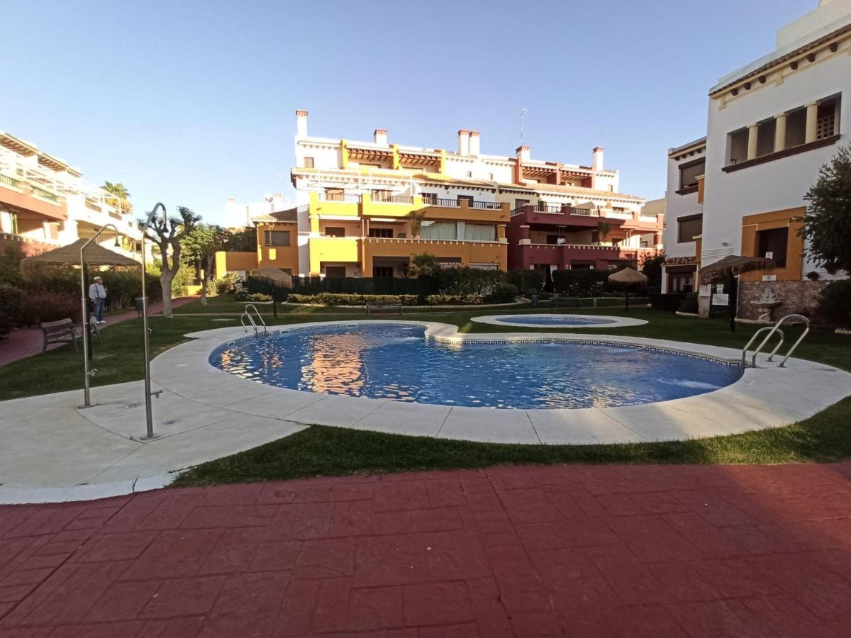 Apartamento Cercano A Campo De Golf En Costa Esuri アヤモンテ エクステリア 写真