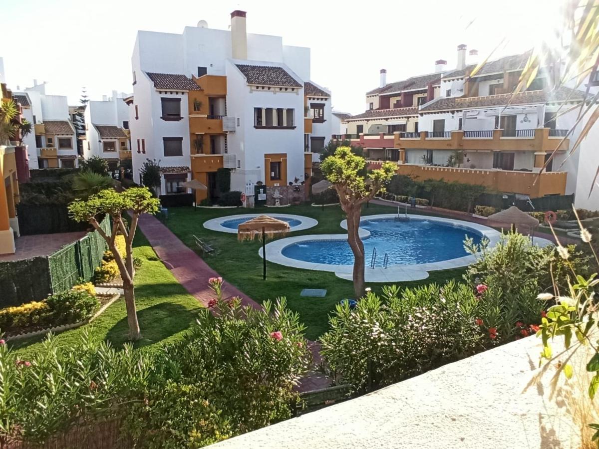 Apartamento Cercano A Campo De Golf En Costa Esuri アヤモンテ エクステリア 写真